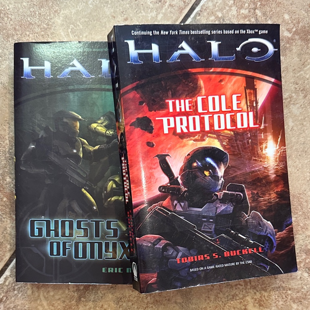 HALO Xbox video game based Novels 1 & 4